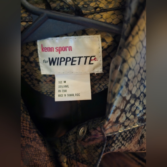 VINTAGE Rain jacket like New - Picture 4 of 5